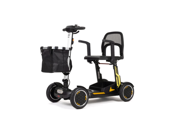 Składany wózek inwalidzki elektryczny AT52339 – 2×250 W, 15 km, 18,6 kg